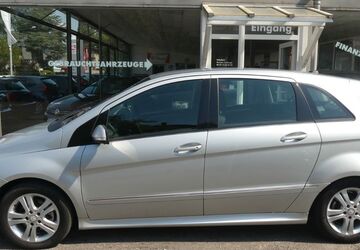 Mercedes-Benz B 180 233.100 km 5.990 &euro; Osnabrück 49084