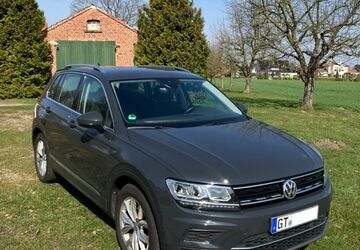 VW Tiguan 138.241 km 18.000 &euro; Versmold 33775