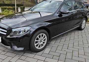 Mercedes-Benz C 200 90.500 km 22.600 &euro; Osnabrück 49084
