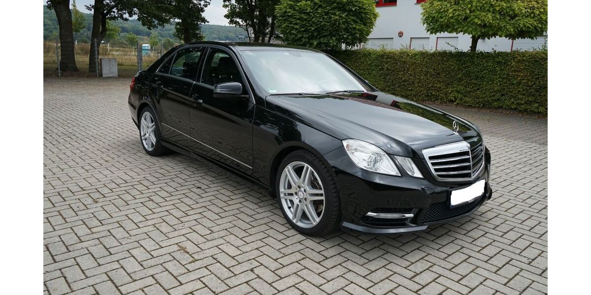 Mercedes-Benz E 220 182.500 km 17.000 &euro; Lienen 49536