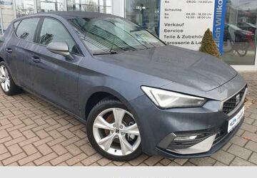 Seat Leon 7.900 km 28.890 &euro; Bramsche 49565