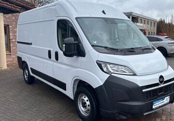 Opel Movano 15.600 km 26.450 &euro; Versmold 33775
