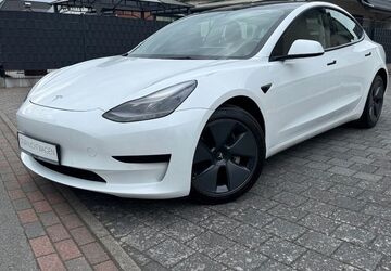 Tesla Model 3 80.100 km 22.850 &euro; Melle 49324