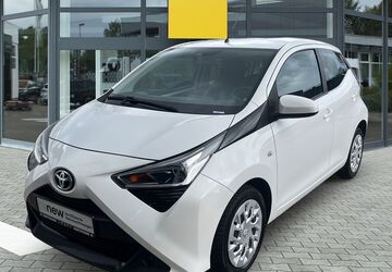 Toyota Aygo (X) 67.400 km 9.950 &euro; Ibbenbüren 49477