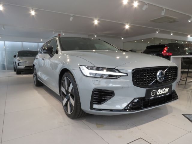 Volvo V60 22.271 km 49.970 &euro; Osnabrück 49090