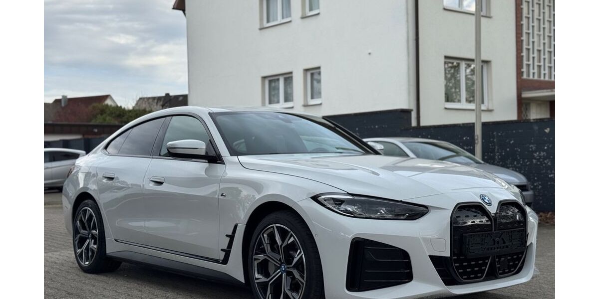 BMW i4 59.999 km 34.990 &euro; Osnabrück 49090