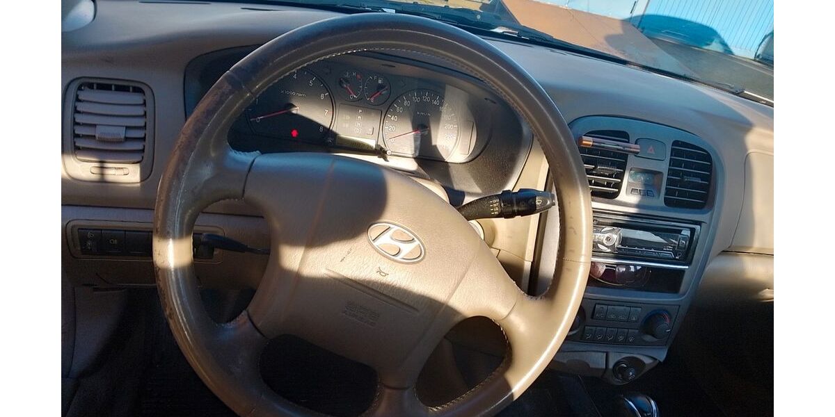 Hyundai SONATA 180.000 km 1.000 &euro; Versmold 33775