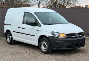 VW Caddy 153.000 km 9.100 &euro; Versmold 33775