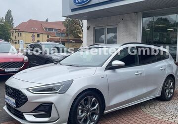 Ford Focus 7.830 km 28.950 &euro; Osnabrück 49090