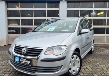 VW Touran 204.000 km 4.897 &euro; Osnabrück 49090