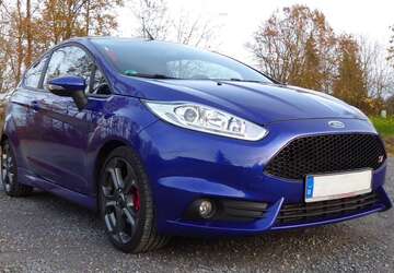 Ford Fiesta 92.000 km 13.400 &euro; Georgsmarienhütte 49124