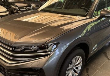 VW Touareg 22.300 km 56.500 &euro; Versmold 33775