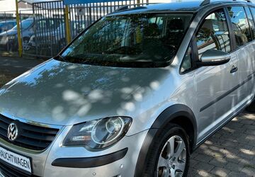VW Touran 186.000 km 4.249 &euro; Osnabrück 49084