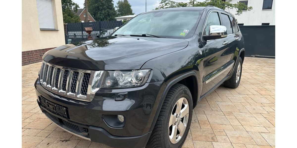 Jeep Grand Cherokee 176.553 km 14.900 &euro; Versmold 33775