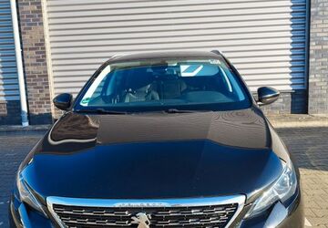 Peugeot 308 128.000 km 7.900 &euro; Bramsche 49565