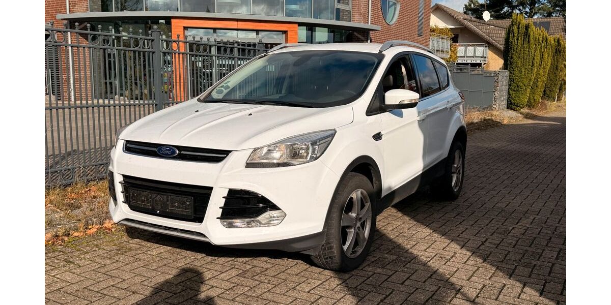 Ford Kuga 196.279 km 7.990 &euro; Osnabrück 49090