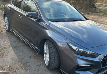 Hyundai i30 104.500 km 18.690 &euro; Melle 49328