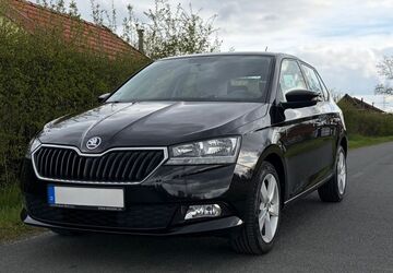 Skoda Fabia 94.000 km 8.890 &euro; Osnabrück 49080