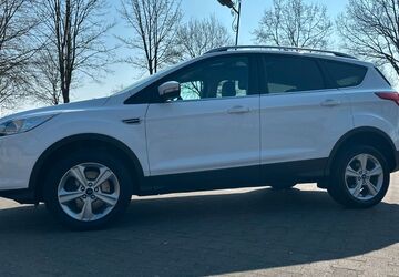 Ford Kuga 120.000 km 11.900 &euro; Recke 49509