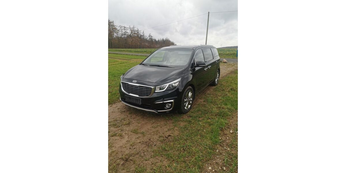 Kia Carnival 63.500 km 27.850 &euro; Vehrte 49191