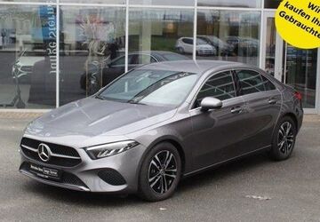 Mercedes-Benz A 180 7.688 km 27.970 &euro; Borgholzhausen 33829