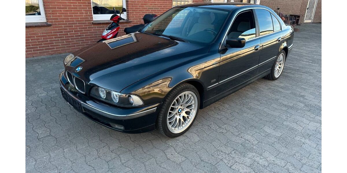 BMW 523 205.333 km 3.949 &euro; Osnabrück 49084