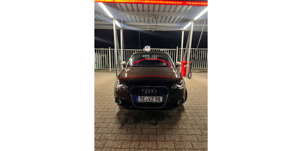 Audi A1 114.000 km 11.990 &euro; Ibbenbüren 49479