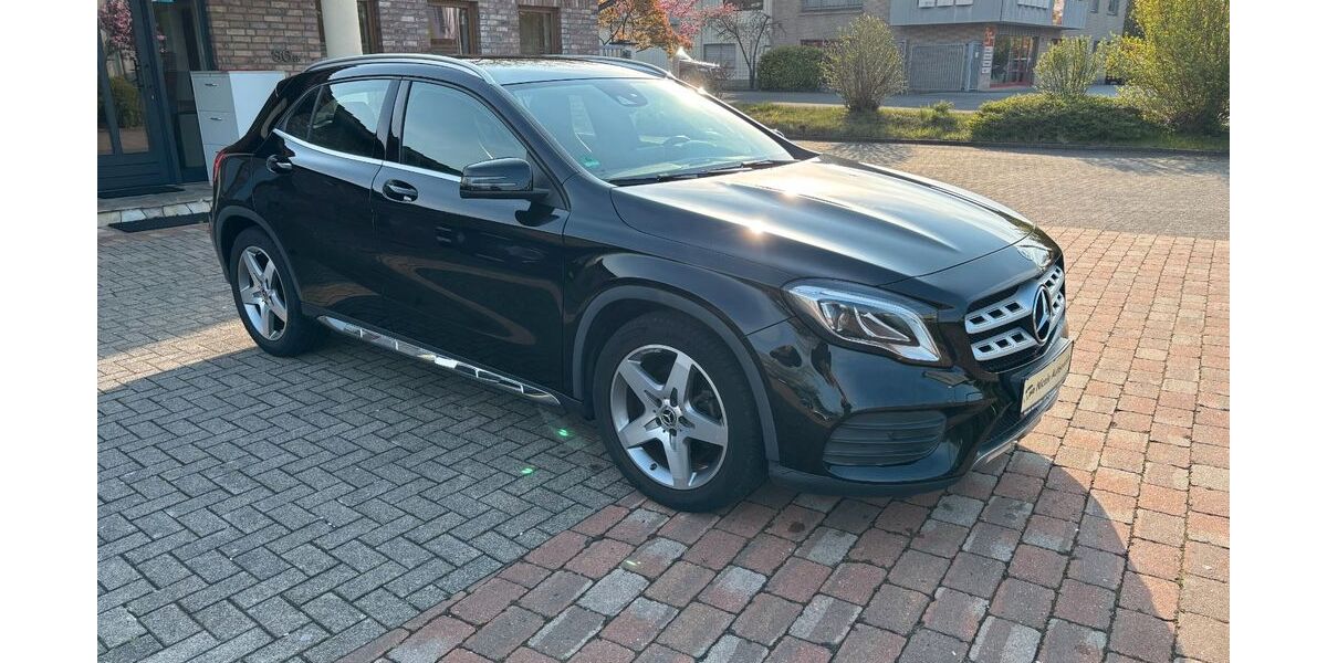 Mercedes-Benz GLA 200 76.000 km 24.750 &euro; Versmold 33775