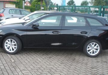 Seat Leon 1.200 km 22.995 &euro; Voltlage 49599