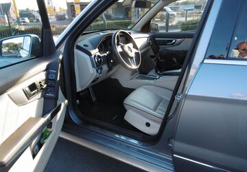 Mercedes-Benz GLK 250 196.000 km 15.555 &euro; Berlin 13089