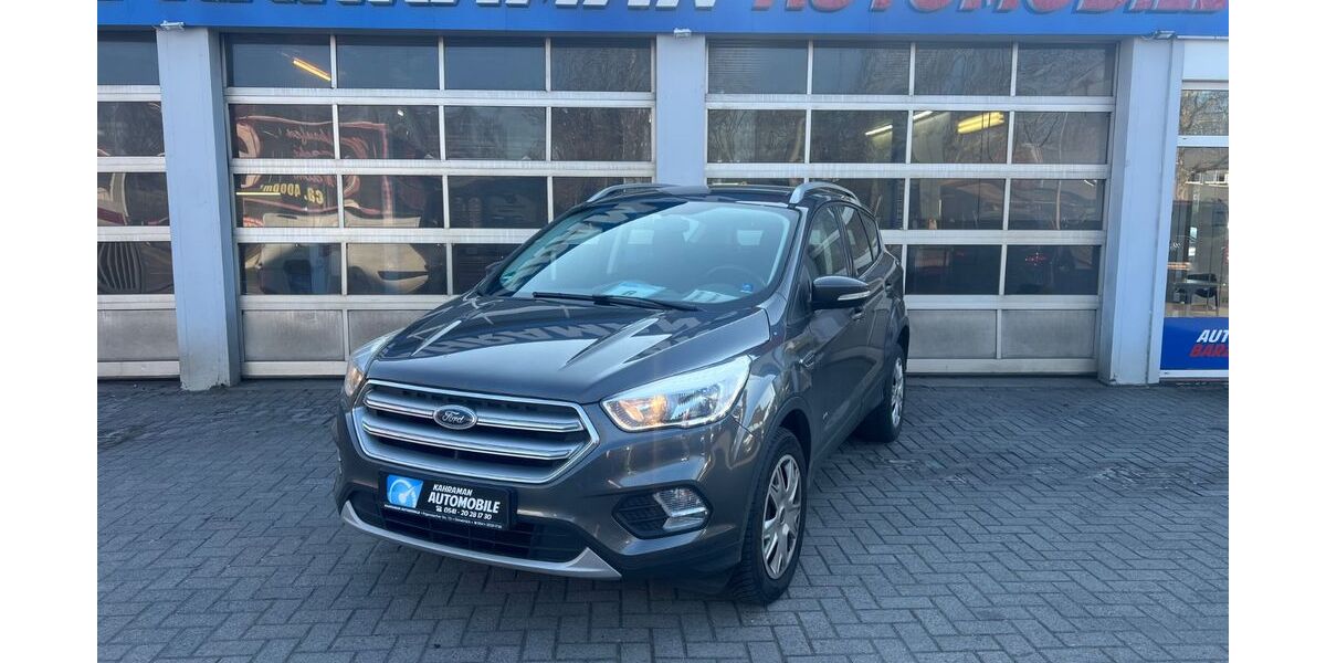 Ford Kuga 89.000 km 15.200 &euro; Osnabrück 49090
