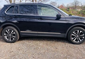 VW Tiguan 111.884 km 22.999 &euro; Lienen 49536