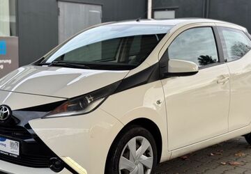 Toyota Aygo (X) 125.789 km 6.480 &euro; Osnabrück 49090