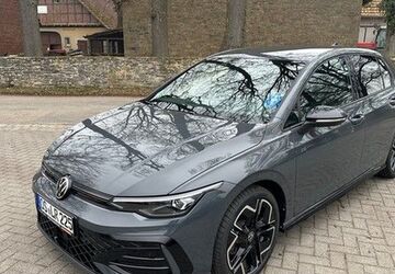 VW Golf 3.333 km 41.490 &euro; Bramsche 49565