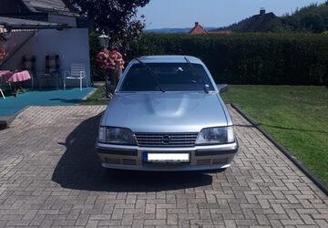 Opel Senator 132.671 km 9.999 &euro; Hagen a.T.W. 49170
