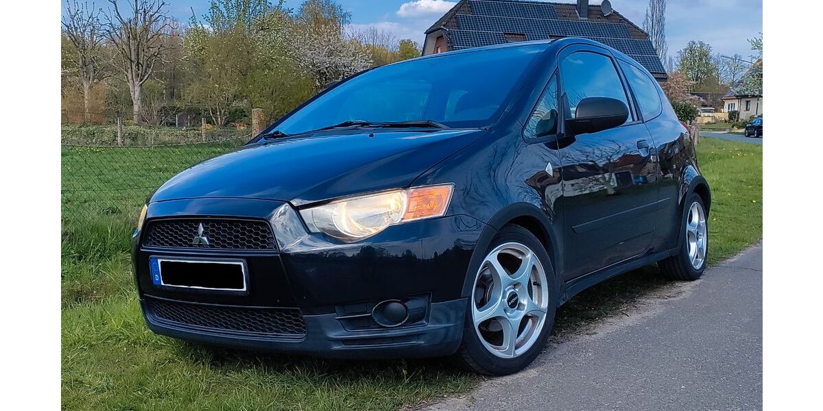 Mitsubishi Colt 75.000 km 5.100 &euro; Osnabrück 49080
