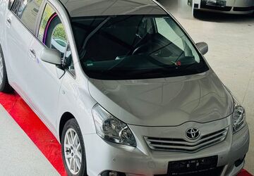 Toyota Verso 64.350 km 11.950 &euro; Bad Essen 49152