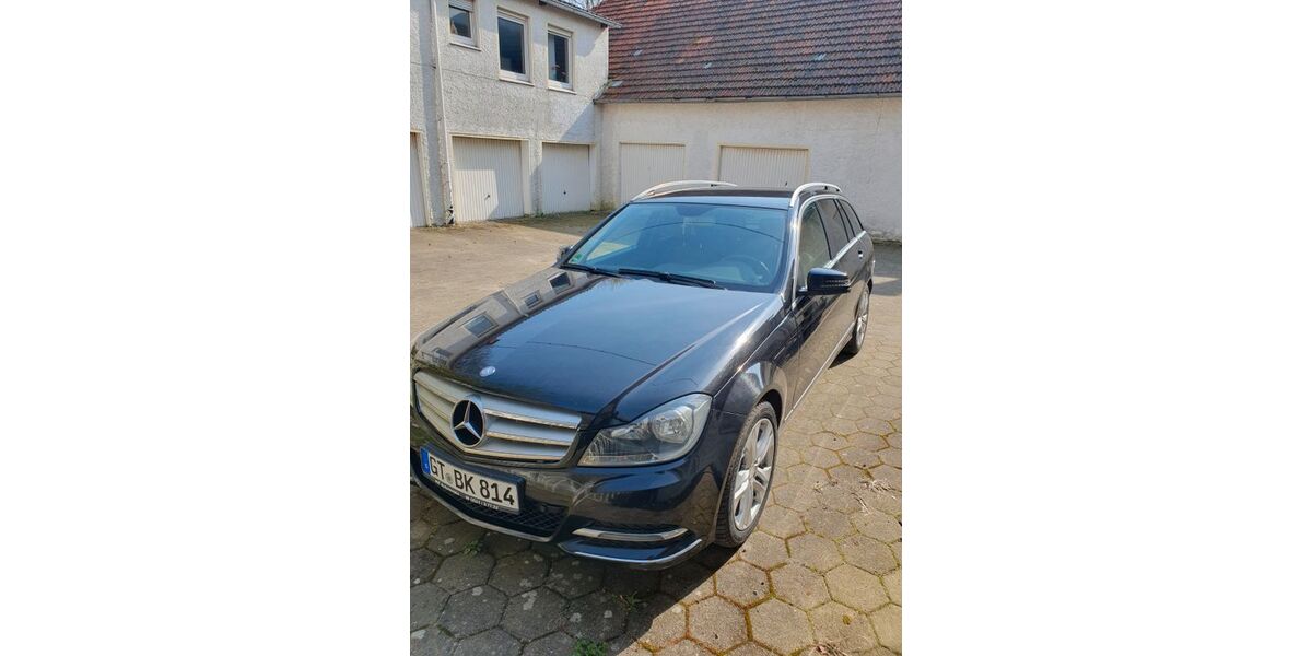 Mercedes-Benz C 220 325.000 km 6.800 &euro; Versmold 33775