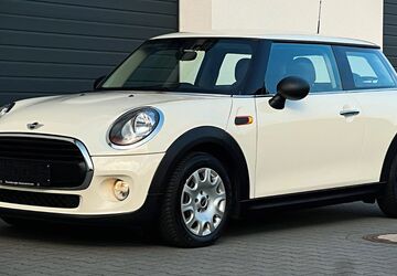 Mini One First 73.147 km 8.900 &euro; Bad Iburg 49186