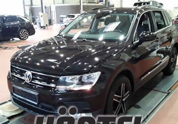VW Tiguan 131.900 km 18.400 &euro; Osnabrück 49084
