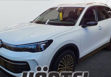 VW Tiguan 25.800 km 33.400 &euro; Osnabrück 49084