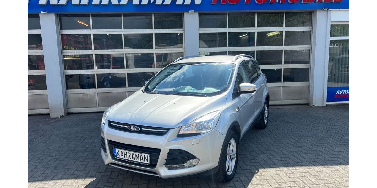Ford Kuga 158.000 km 9.300 &euro; Osnabrück 49090