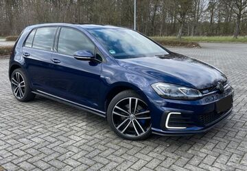 VW Golf 152.000 km 14.950 &euro; Lotte 49504
